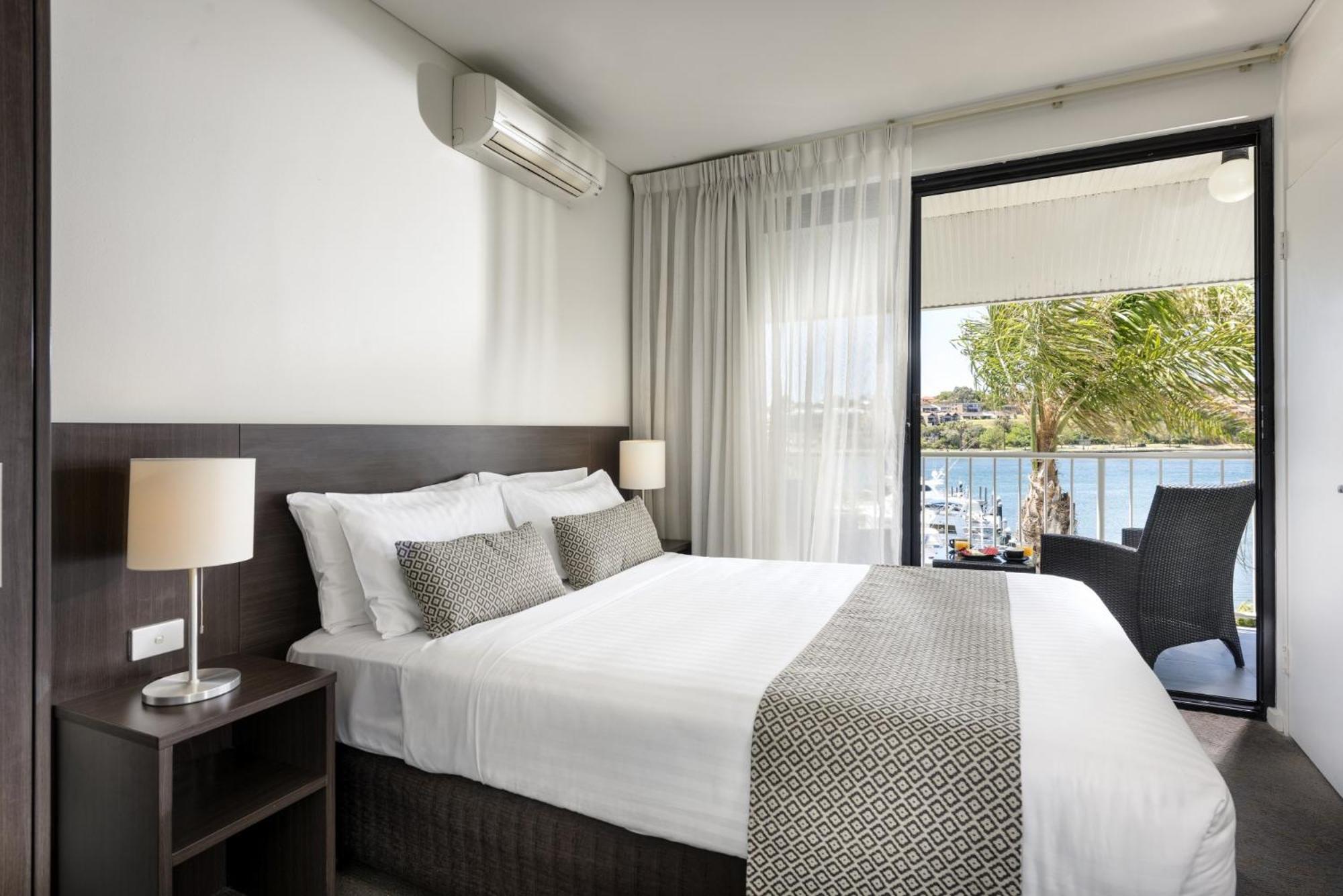Pier 21 Riverside Apartment Hotel Fremantle Exterior foto